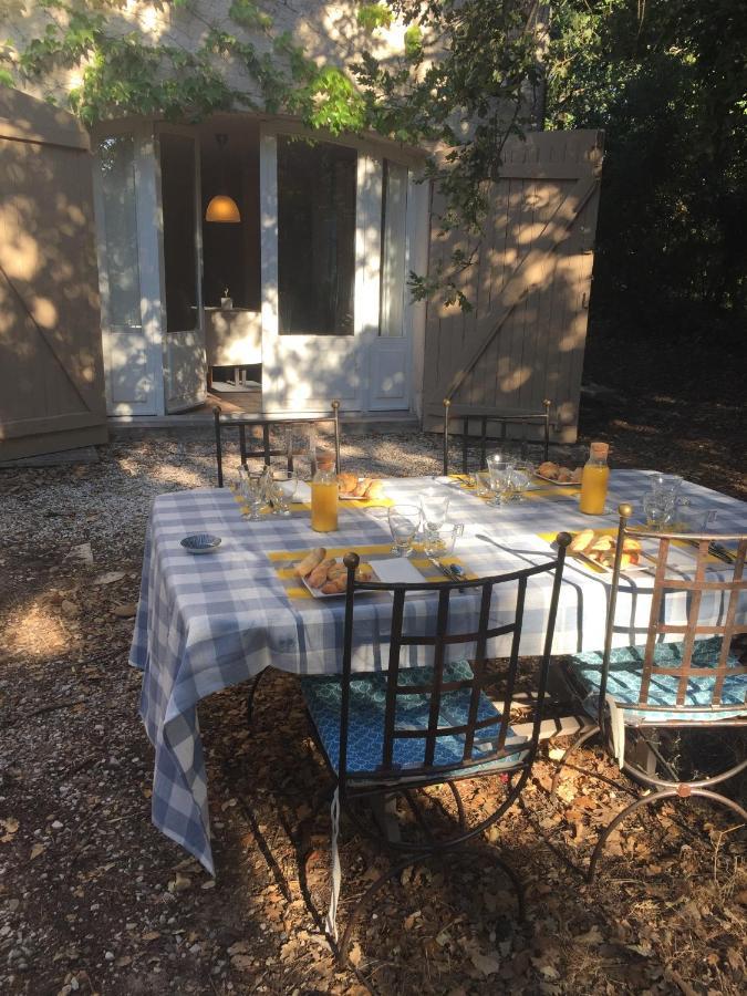 La Petite Sardine Bed & Breakfast Lirac Екстериор снимка